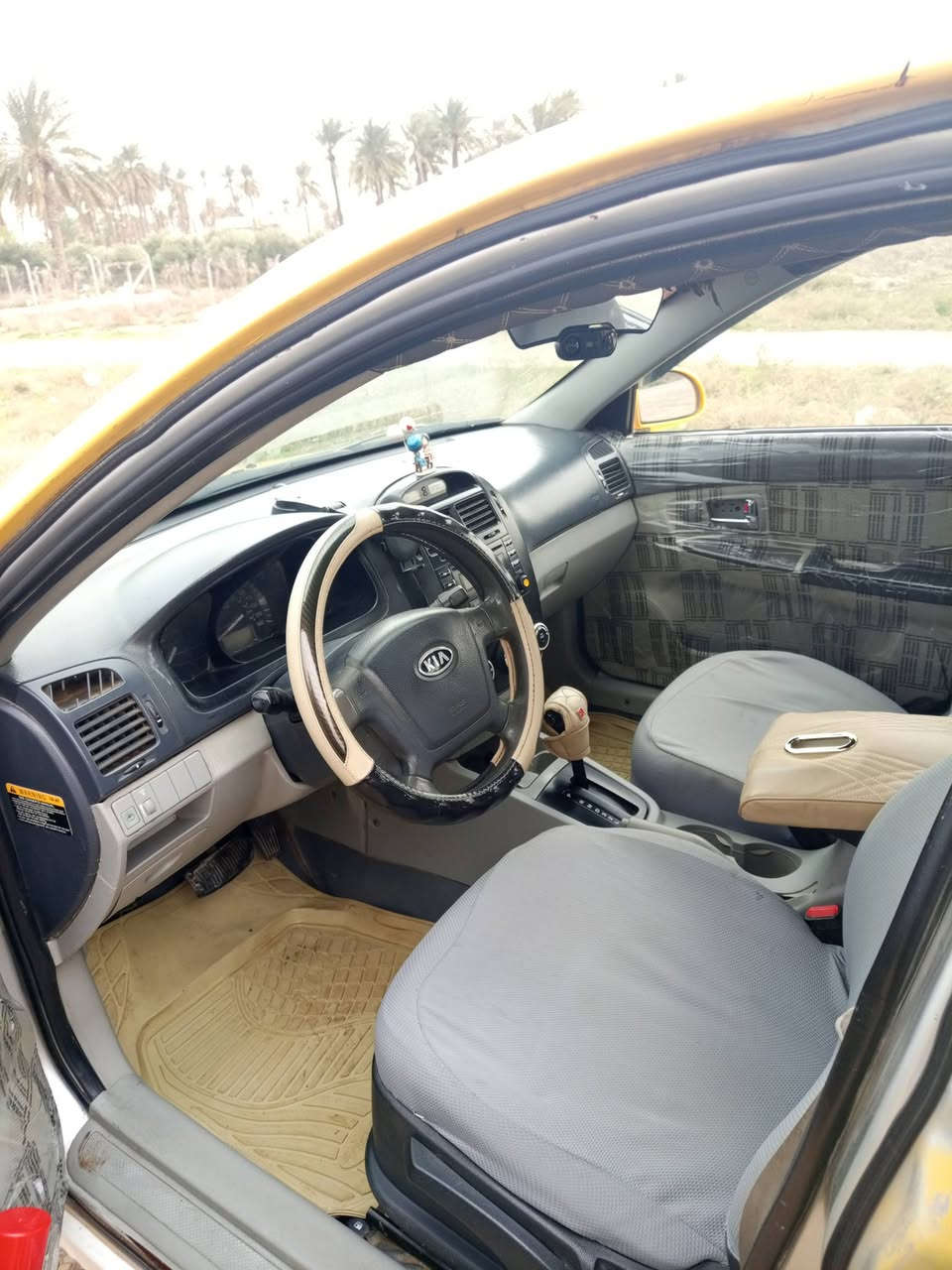 اسبكترا مديل 2009 
كير محرك حاويه 
مكينه 2000 
كهربائيات تبريد شغال 
تخم تايرات 
تبريد تدفئه شغال 
شاشا كامره بارحه ضفتلها 

67$
سياره بسمي تحويل مباشر 
ديالئ 
***********
