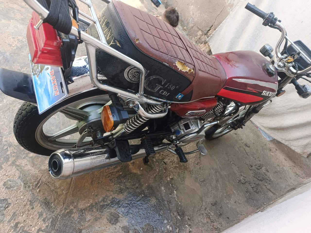 سلام عليكم.للبيع  سيفان ٢٠٢٠ أوراق سكنر . طويريج ***********.
