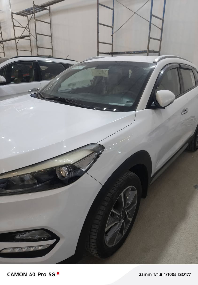 توكسان 2018كفاله عامه اقل الشبر بارد في باب السايق مكينة جديدة تخم تاير باتري جديد تبريد جديد مري شفط اشاير ترحيب تحكم ستيرن مصباح لد مكاني نجف السعر 180$ رقم مبايل ***********
