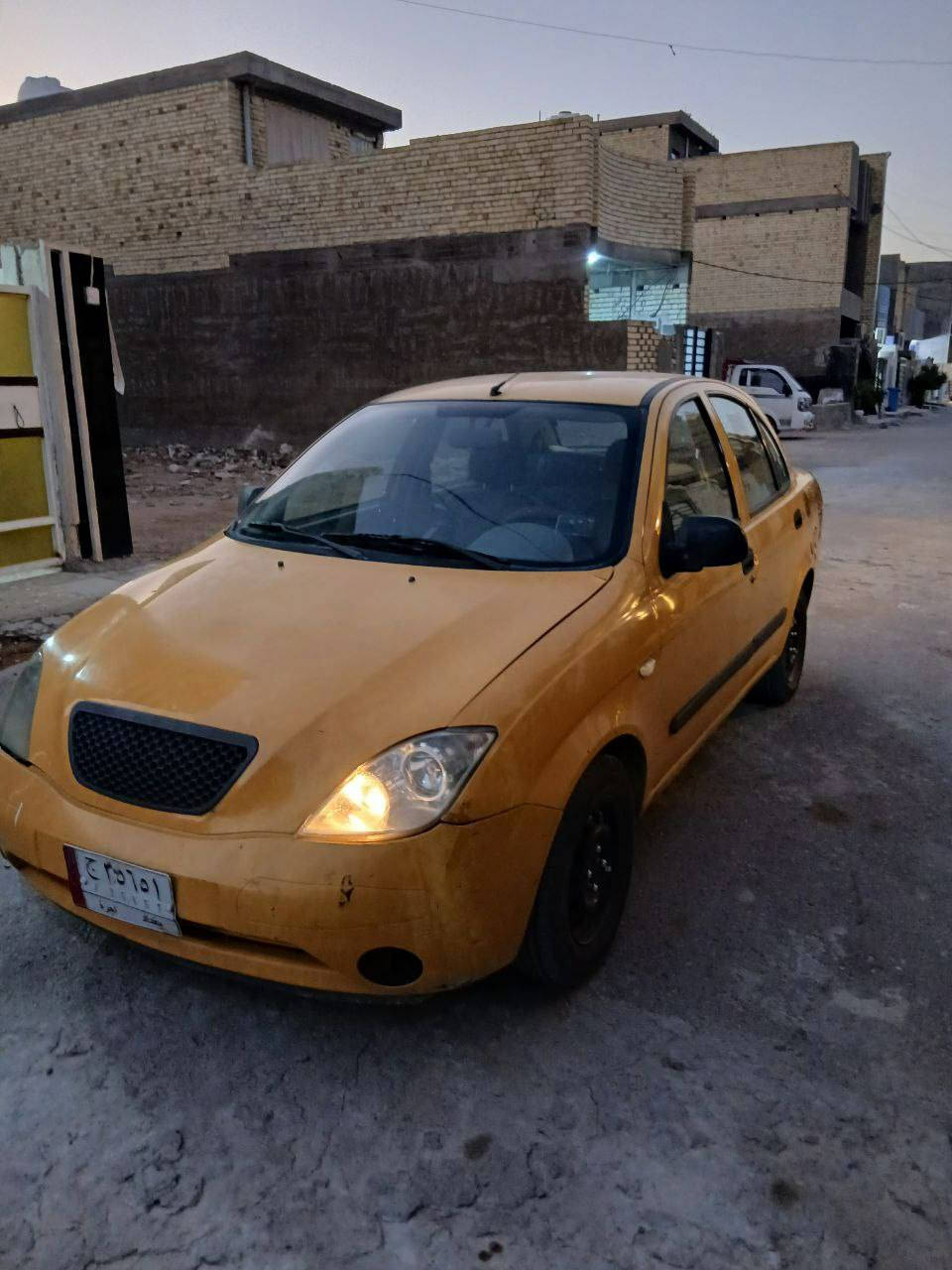 السلام عليكم سيارة طيبة 2015 بيهة ظربة بلجاملغ خلف السايق وطخة بلجاملغ عكس السايق تخم تاير جديد دبلات امامي مبدل وتخم بولبرنات السعر 32 سنوية صاقطة 2020
وعليهة هيئة تنزل من سعرهة 
مكاني بغداد الزعفرانية 
الرقم. ***********
واتساب. ***********
