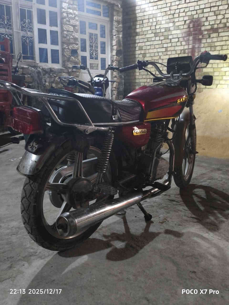 موطور سيڤاني موديل 22محرك ما مفتوح
موطور بدون ارواق حديدة نضيف مثل ما موضح بالصورة 
مكاني خالدية 
سعر 500وبي مجال لطيبين 
لتواصل ***********
