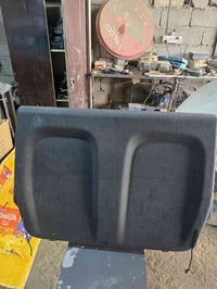 برده خلفيه مال تراكس سعر 75 الف  07703003500