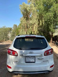 سنتافي ٢٠١٢ • فول مواصفات • ٧ راكب