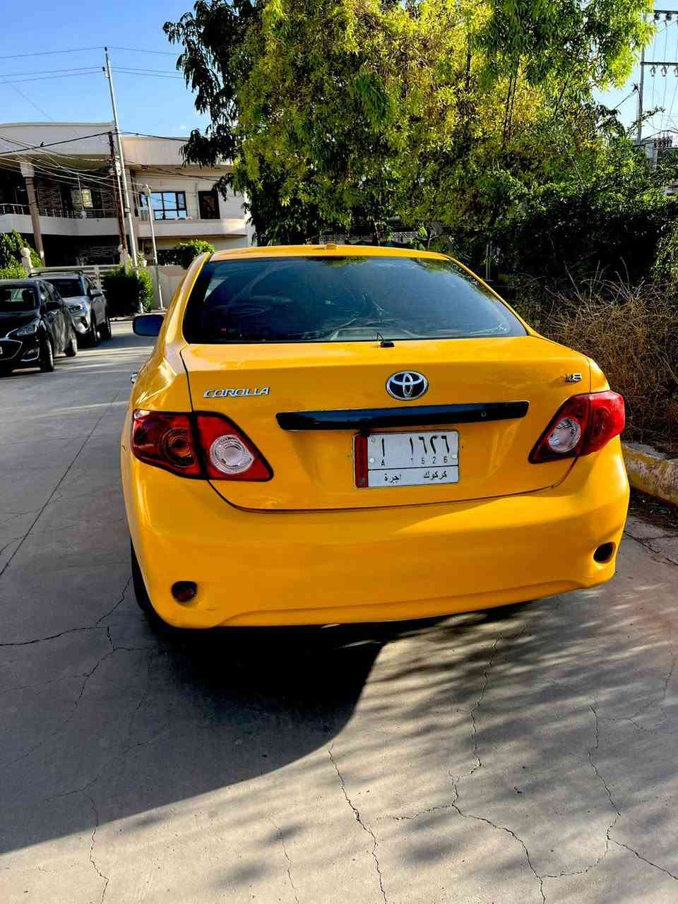 سلام عليكم كورلا 🚕 كندي 2010 
مشروع وطني ل2028 
محرك او كير  بشرط لا صرف ولا بخار  
نقابه صفر  ✅
دفتر بنزين بيه ✅
تبريد ❄️ تدفئه بشرط 
بدون ايرباك
صدر جديد ✅ 
تايرات جديد ✅ 
شرط تحويل 
سياره جاهزة من كل نواحي 🤩 
ضرر جاملغ او بونيد  بدون دواخل 
السعر 108$  بي مجال بسيط 
استفسار 📞 ***********
