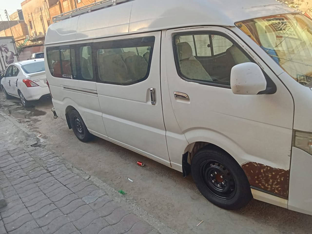 سلام عليكم سياره للبيع ومراوس اي ستفسار هاذ رقم رائعه ***********
