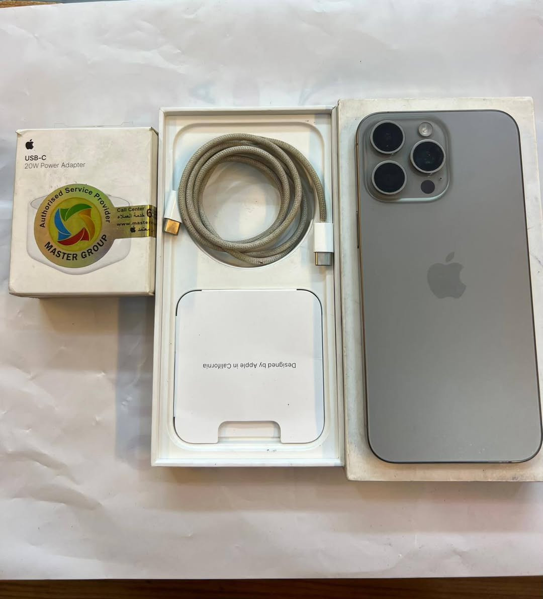 ايفون 15 برو ماكس
ذاكرة 512
بطارية 89‎%‎‎
نضافة 100‎%‎
كامل ملحقات الاصلية شركة ماستر شرق اوسط 
الاصلي وبيه ضمان 
استخدام قليل 
السعر مناسب 
***********
العنوان القطاع شارع السوك مجاور عوينات الكرار 
مركز الشمس
