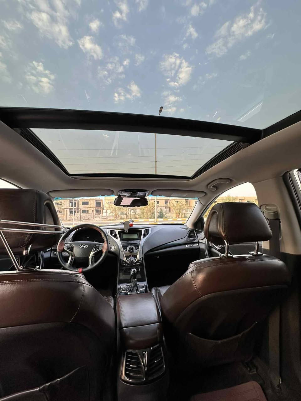 سلام عليكم ازيره 2014 كفاله عامه بيهه اقل الشبر بلجاملغ
فول مواصفات 
رقم سليمانيه بسمي
هزه جديده سنويه جديده 
بيع مستعجل 138 بيهه مجال قليل 
مكاني الحمزه الغربي 
***********
