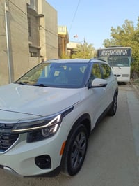 سلتوس 2024وارد امريكي محرك 2000 سيارة جديدة رقم بغداد تبديل باب سائق ف...