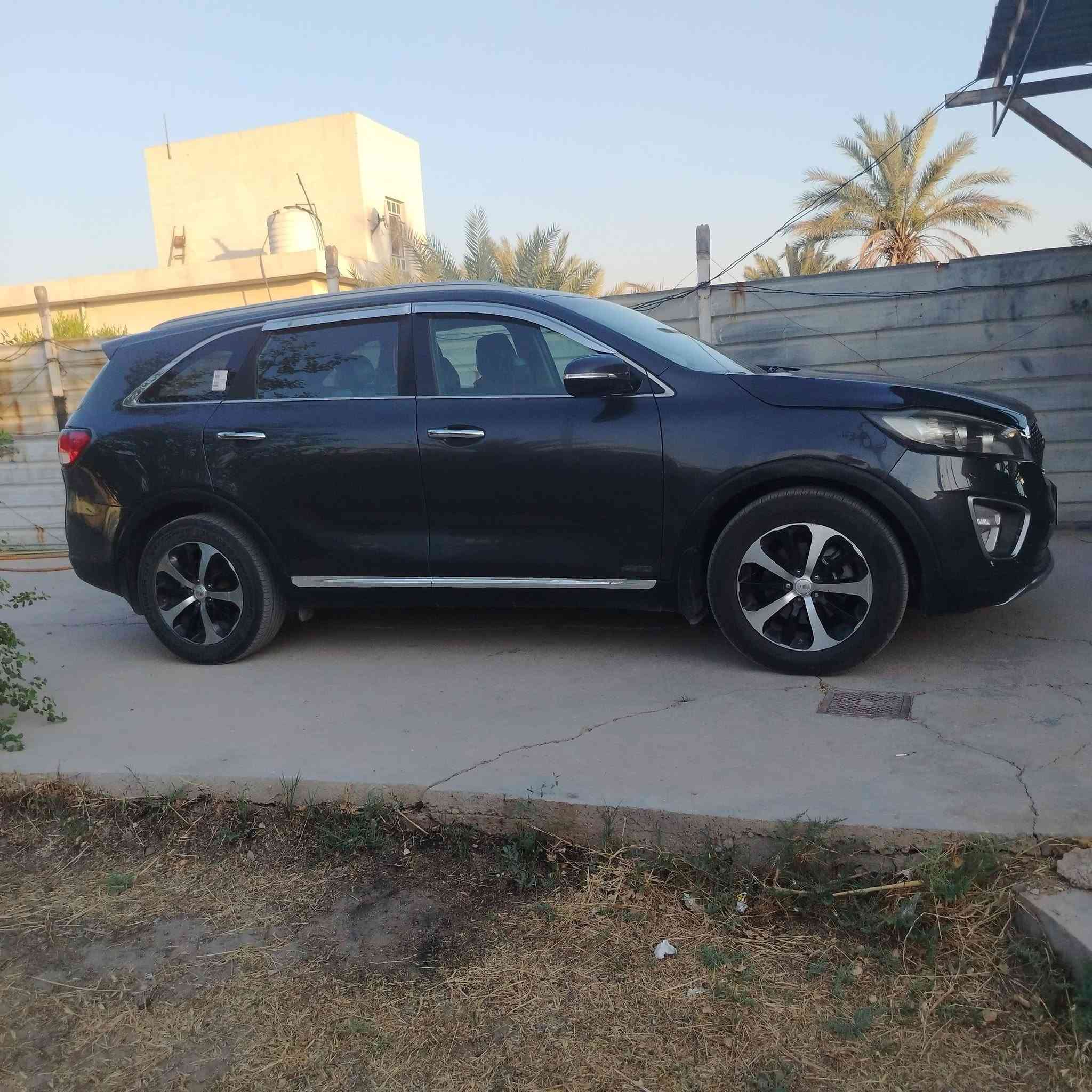السلام عليكم سورنتو أمريكي  2016 رقم بغداد 7 راكب
ليبل واحد قطعتين صبغ السعر 175 بيها مجال قليل
لمعلومات أكثر الاتصال على الرقم ***********
