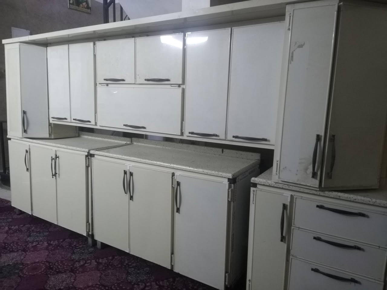 كاونتر تزكام مرمر ٤ قطع مابي ضرر اخو الجديد المنيوم
مكاني بغداد منطقة الرشاد ***********
