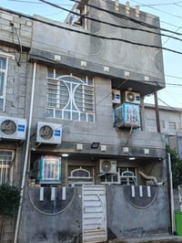 بيت مساحه ٥٠متر طابقين سعره مناسب اب ٦٢ وبي مجال ٣ غرف نوم ٣ طوابق بدا...