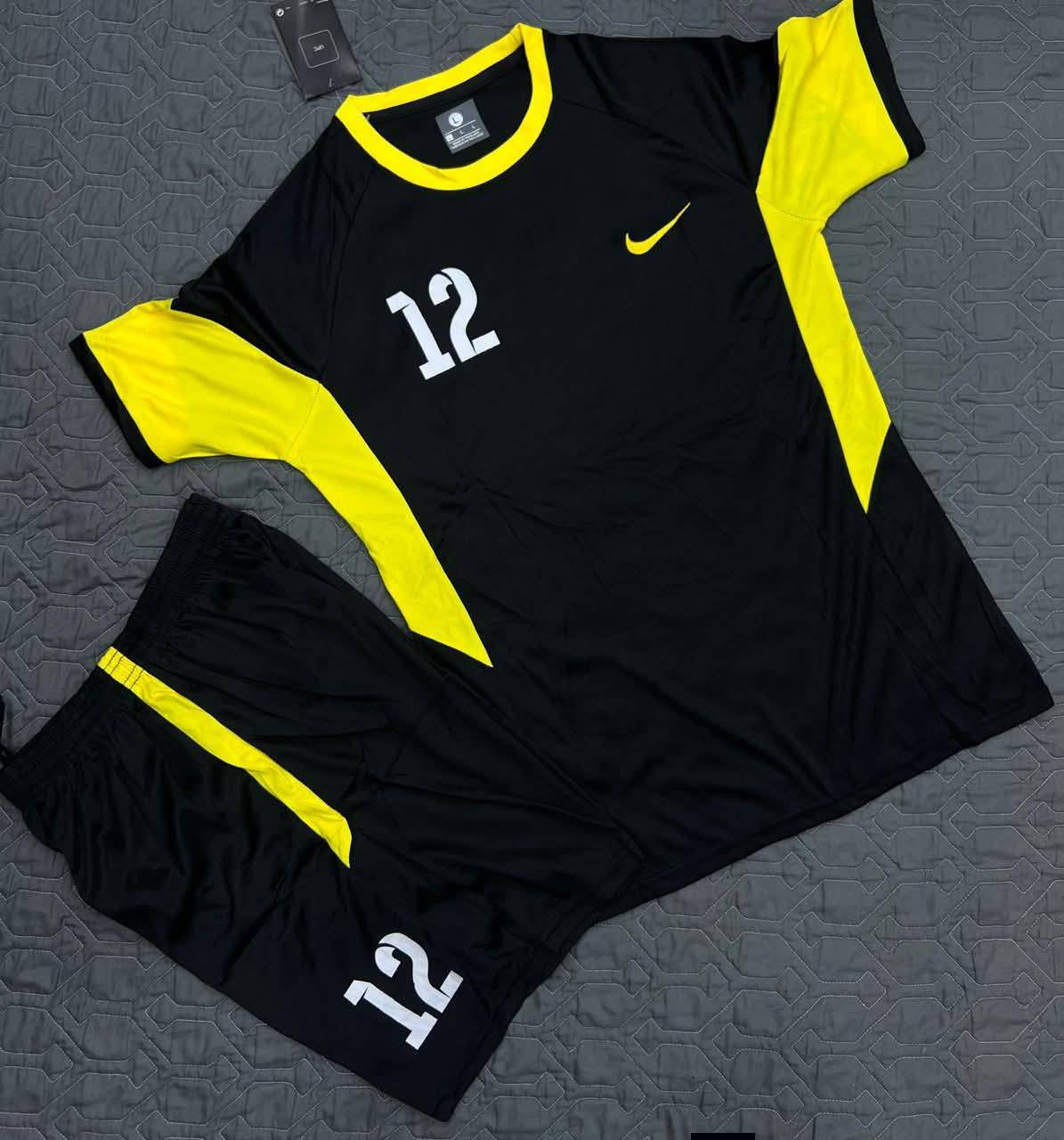 📢عرض خاص 😍😍
ماركه مرقم خامه تخبل 
⭕سعر الدرزن 12 قطعه ب65 الف 
⭕الارقام من 2 لحد 25
⭕البيع 12 أو 24 قطعه( لايوجد مفرد )
⭕توصيل 5 لكل العراق


**إذا كنت صاحب هذا الإعلان وتريد حذفه لأي سبب، رجاءا أرسل رسالة إلى الدعم الفني**