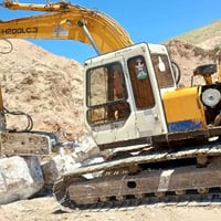 فيات هيتاشي • حفارة • حجم ٢٠٠