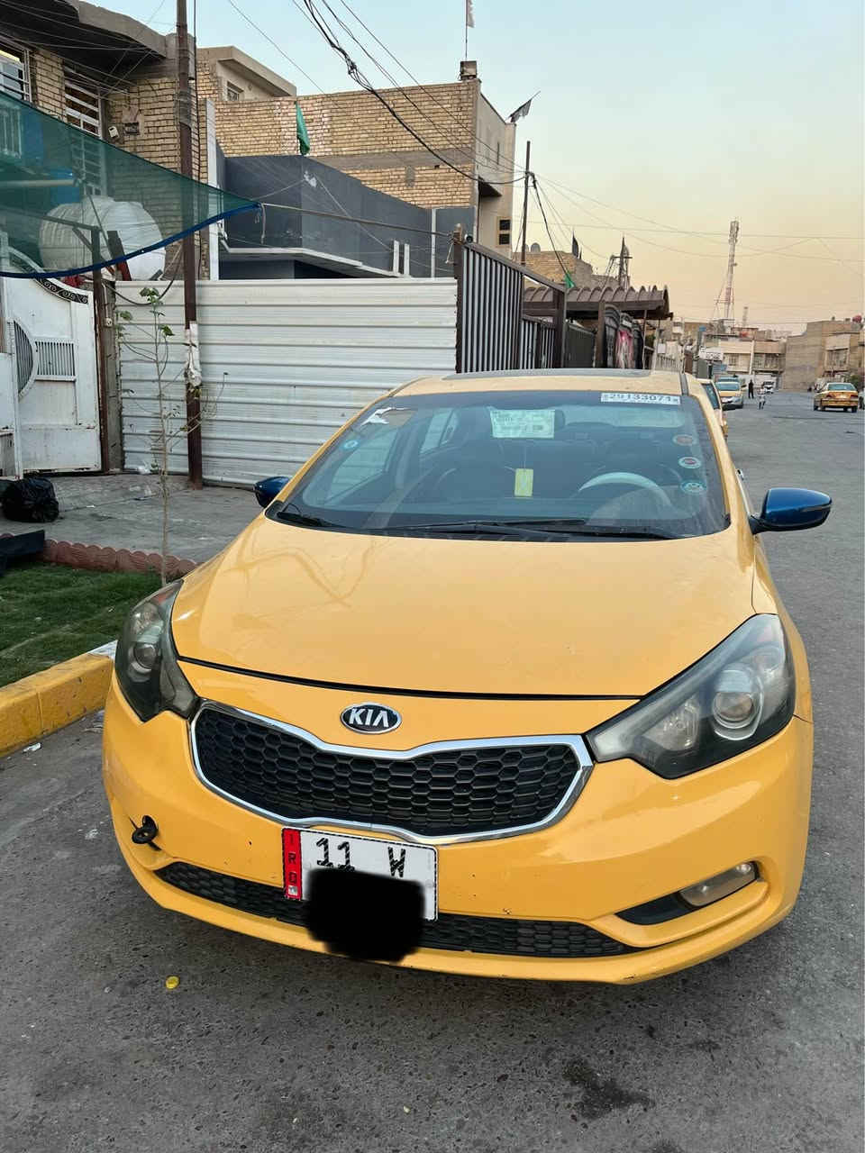 كيا فورتي ٢٠١٤  بيها منظومة غاز جديدة  شواصي ولغود بلاديات بدون دواخل

بصمة تشغيل كامرة خلفية  فتحة بالسقف كشنات جلد تبريد وتدفئة بالكشنات الاربعة مري شفط وأشاير بالمري محرك GDI وكير At بحالة جيدة جداً منظومة تبريد جديدة تخم تايرات جدد حدادية صدر جديدة السيارة بأسمي ابيع عقد مروري عجبتك السيارة اتصل ما عجبتك لا تعلق وتكسر بحلال العالم كلشي موجود بالسوك وكلمن وسعرة عارضها ب ١١٥ ورقة مكاني بغداد البلديات 

*********** Colombo, Sri Lanka

