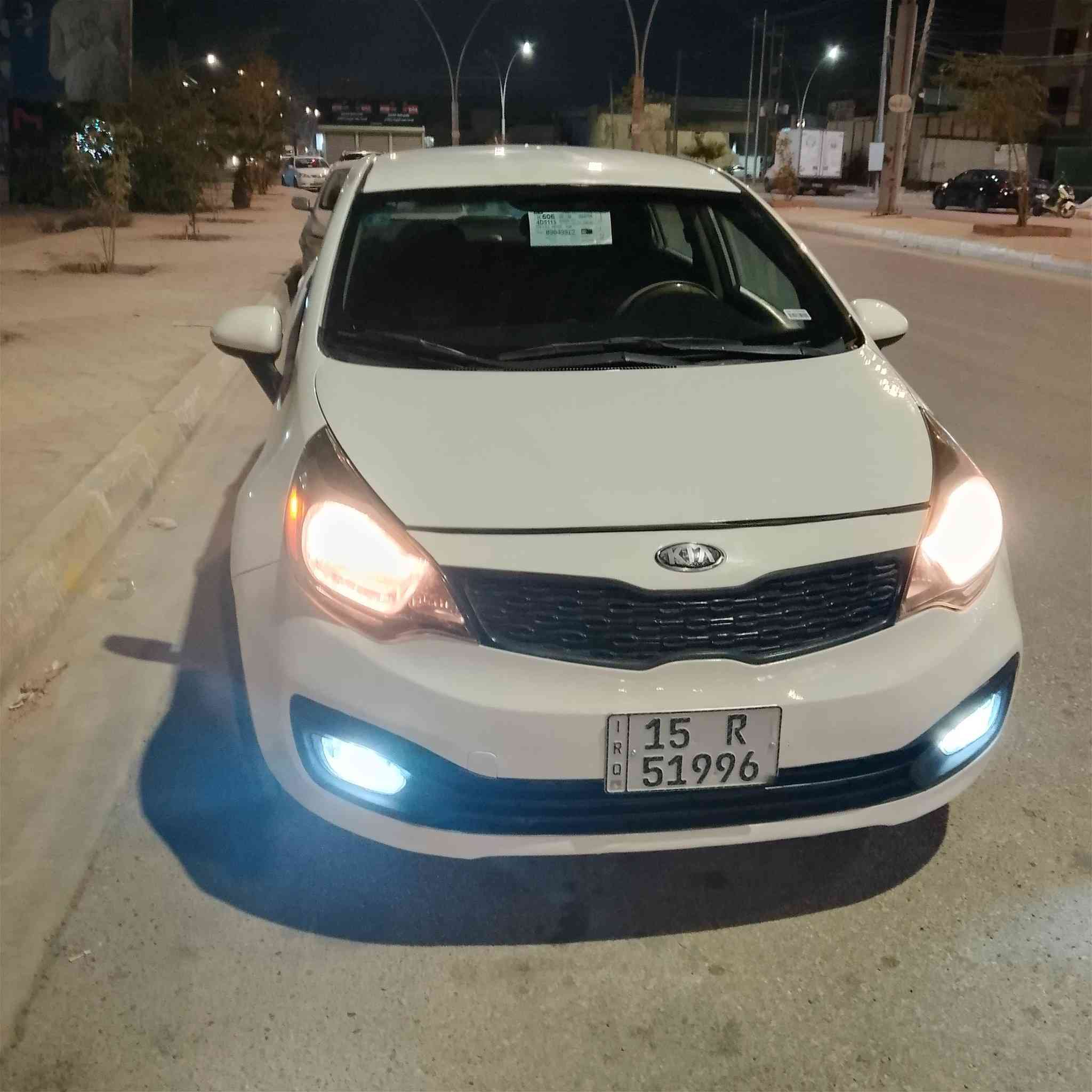 سلام عليكم كيا ريو موديل 13 وارد امريكي بيه قطعتين صبغ محرك 1600 السعر 85 العنوان  الانبار الرمادي للاستفسار اتصال بل رقم ***********
