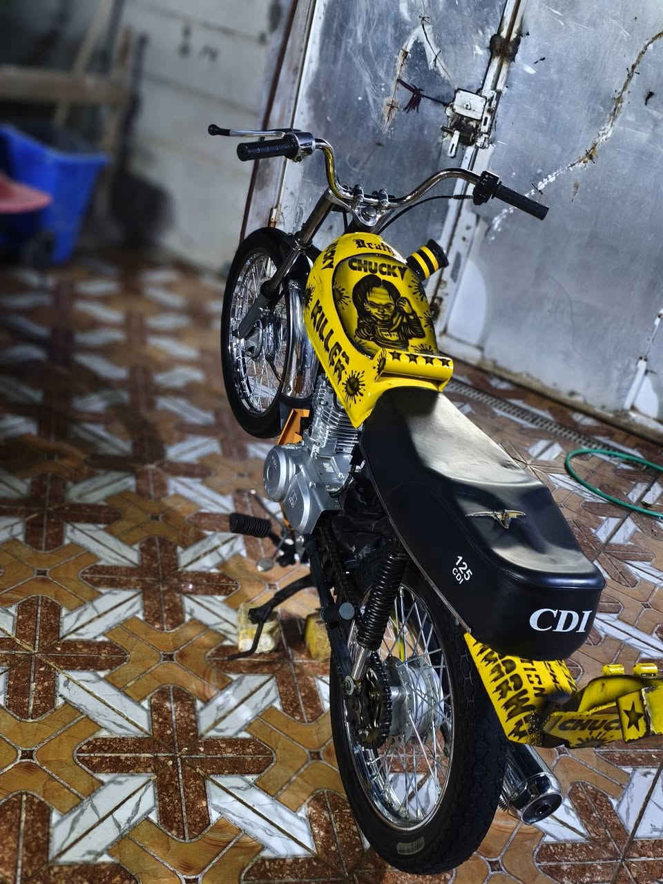 السلام عليكم الدراجه للبيع اوراق اصولي
شاصي 18 تعميره 24 مكينه ناما ما مفتوحه دراجه ما ناقصه شي 
 مكاني قلعة سكر السعر خاص رقمي ***********
