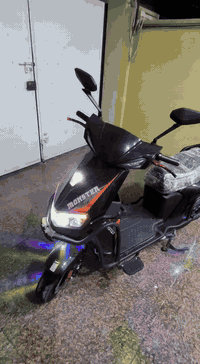 اسلامو عليكم ماطور فقط باتري عاطل.    بي نضاب بك R وبي مثبت سرعه وملف 3500  سرعه حقيقي 99 وبي مال سرع اربع نمرات ماطور مابي شي كلشي نضيف جديد بس باتري واحد عاطل سعر 600 ال استفسار  وتساب *********** مكاني موصل حي العربي
