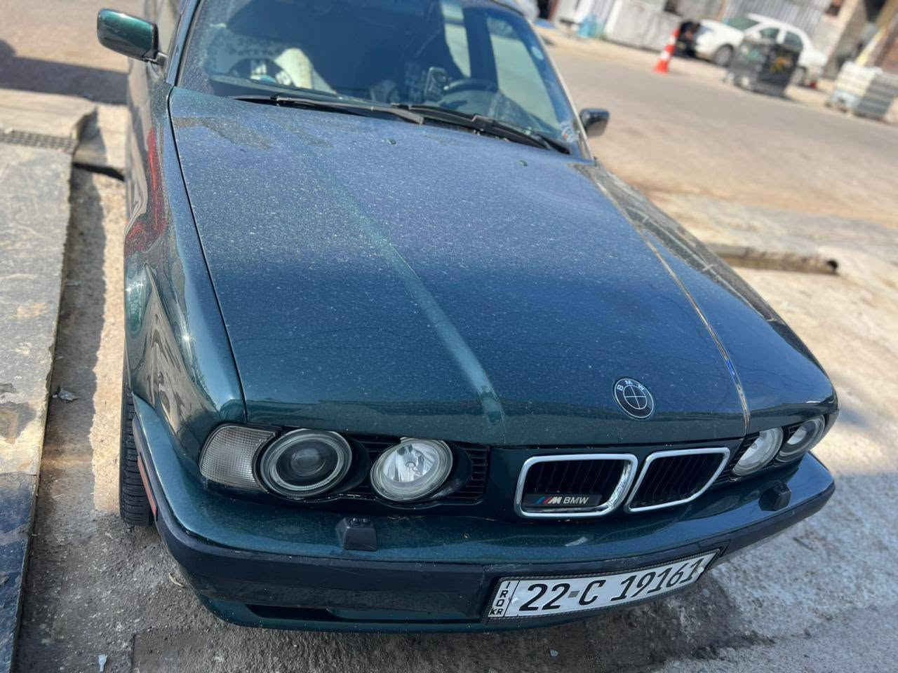 Bmw 520گیرعادي مۆدێل 92 مواسە فات سلایت تەبریت قفل مەرکەزی پیشگەورە لایت ئەلقە تایەو ویل M. دوجام کارە با رەقەم و سە نەوی ژینگە ریگاو بان نوە بە ناویی خۆمە سە یارە کە عیزام سبوغه جاملغي پشت سایە قی لیدرانە کی هەیە توزیک ژۆری گرتیە بەس ناو سندوقی نە گرتیە بۆزانیاری زاتر پەیوەندی بەم ژمارە بکە واتسئاپێ لەسەرە... *********** أربيل, العراق

