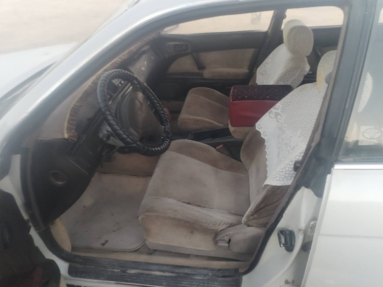 السلام عليكم بطه نينوى خصوصي منفصل محرك وكير وصدر شرط تواير  كهرباءيات كلهن يشتغلن لايت زنون السياره مال بيت السياره ماعايزه ربع دينار   رملاحضه مشرحه تكم فقط  مكان السياره الشرقاط ***********
