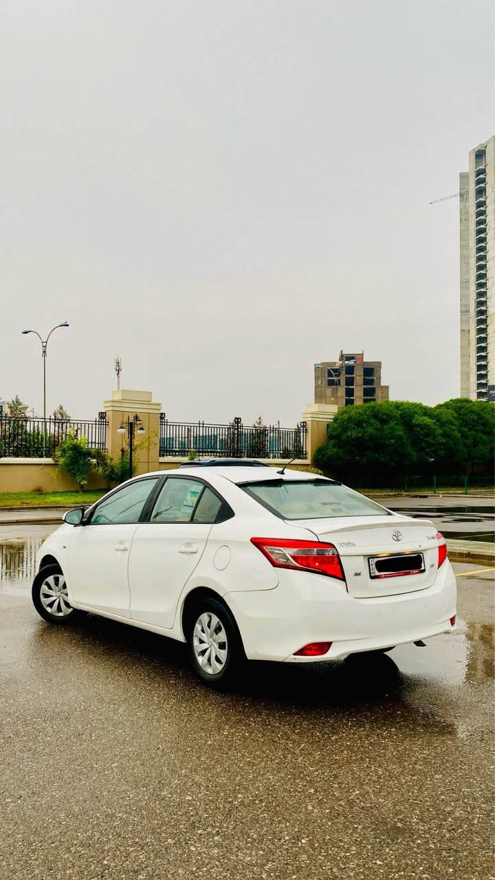 *توێتا یارس ٢٠١٦ خەلیجی SE مەکینە ١.٥ 
*رەنگی سپی بەفری ناو زەرد 
*١٠٩ هەزار رۆیشتوە 
*سبوخ سێ پارچەی پێشی هەیەتی زۆر بە کەمی ناوی گرتووە یەک جەمپی بچوک سندوق بەبێ ناوگرتن 
* چوار جام کارەبا و سیستەم ئیکۆ 
گیر تۆماتیک و عادی بالی سەر سندوق و سەر جام و بلاجکتۆ ر و بەرگە گوشین و لایتی لیدی زەرد و  کامل دەستاکری کرایە رەقەم و سەنەوەی نوێیە تا نزیک ٢٠٢٩ وە هەزەشی تازەیە تا مانگی ١ ٢٠٢٧ 
نۆزل و پلاک و پاتری فیول پەمپ و چوار تایەی نوێ لەسەرە نزیک دوو سال زیاترە لای خۆمە زۆر سیارەیەکی پاک و خاوێنە مالی دۆستە 
تەنها گۆرینەوە دەکەم لەگەل کرۆلا و جیتە 
نرخی ١٢٣ معامەلەیەکی کەم 
رەقەم تەلەفۆن :- ٠٧٥٠ ٧٥٦ ٣٨ ٥٥ واتسئەپ و ڤایبەر ئەتوانن نامە بنیرن 
تکایە ئەگەر موشتەری نیت نە تەلەفۆن بکە نە نامەش بنیرە هەموو شتێکم نوسیوە لەگەل ڕێزم أربيل, العراق
