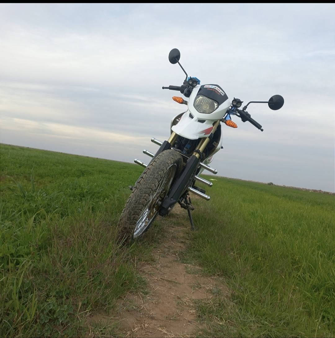السلام عليكم قفاز صيني لبيع المكان كوت شيخ سعد سعر 1250وبي مجال اوراق اصولي

***********
