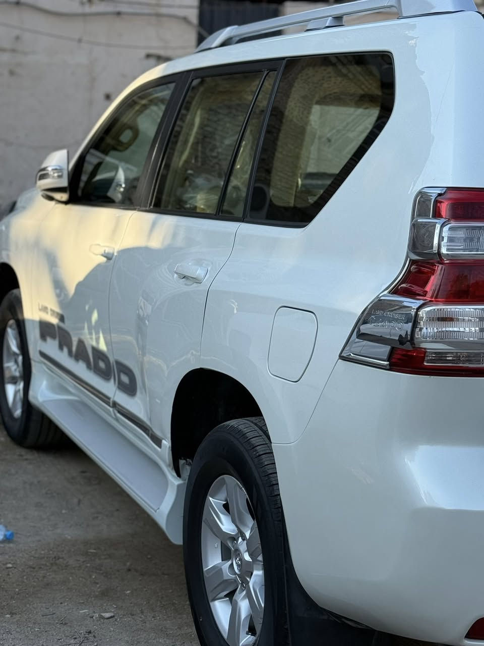 برادو  موديل 2014 محرك 4 سلندر  7راكب رقم اربيل هزه جديدة بااسمي السيارة دخل مغلف جلد السيارة صبغ دعاميات فقط جاهزه من كل النواحي كير محرك صدر طخم تاير جديد مكان السيارة بغداد السعر دفترين ونص

‭0770 430 6354‬
