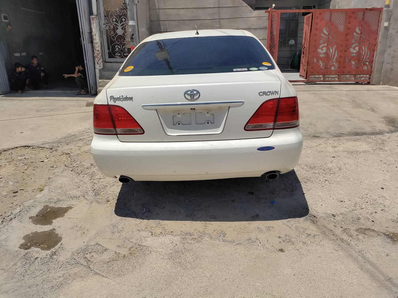 .
2005.بڕاوە،،180بچوک.بە.بچوک

سێ دوگمە وپەردە

***********::کەلار
