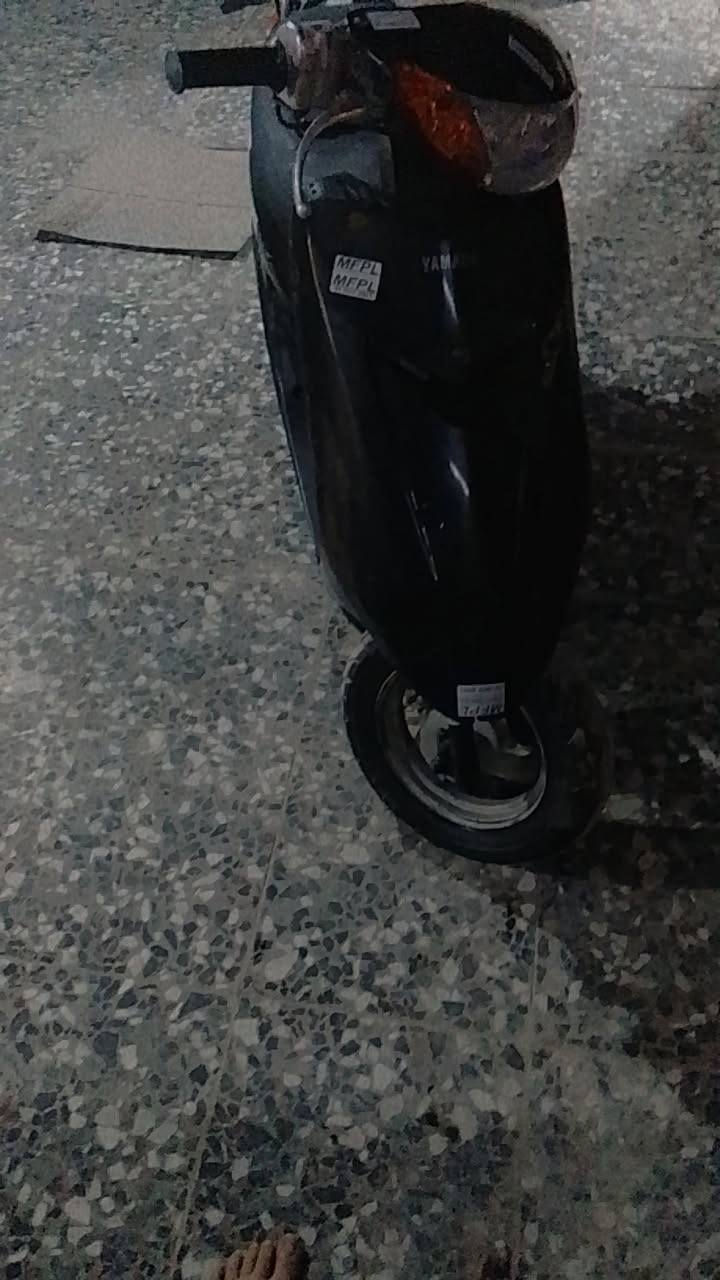 السلام عليكم دراجا للبيع ستين نضيفا دراجة خير من الله دراجة نكرا سلف دراجة عوزها بس لايت عاطل السعر  350 وبيها مجال الشراي المكان البلديات


**إذا كنت صاحب هذا الإعلان وتريد حذفه لأي سبب، رجاءا أرسل رسالة إلى الدعم الفني**