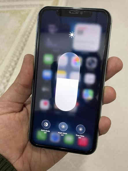 السلام عليكم 
ايفون 11  عادي

ذاكرة 64
بطارية  100%
تك سيم
نموذج m اصلي
وارد امريكي LL

فقط بطارية مبدلة  و ظهر مفطور 

سعر / 165 الف دينار فقط

***********
