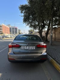 كيا سيراتو خليجة موديل 2016  محرك 1600 سيارة نص فول سلايد حساس مري شفط...