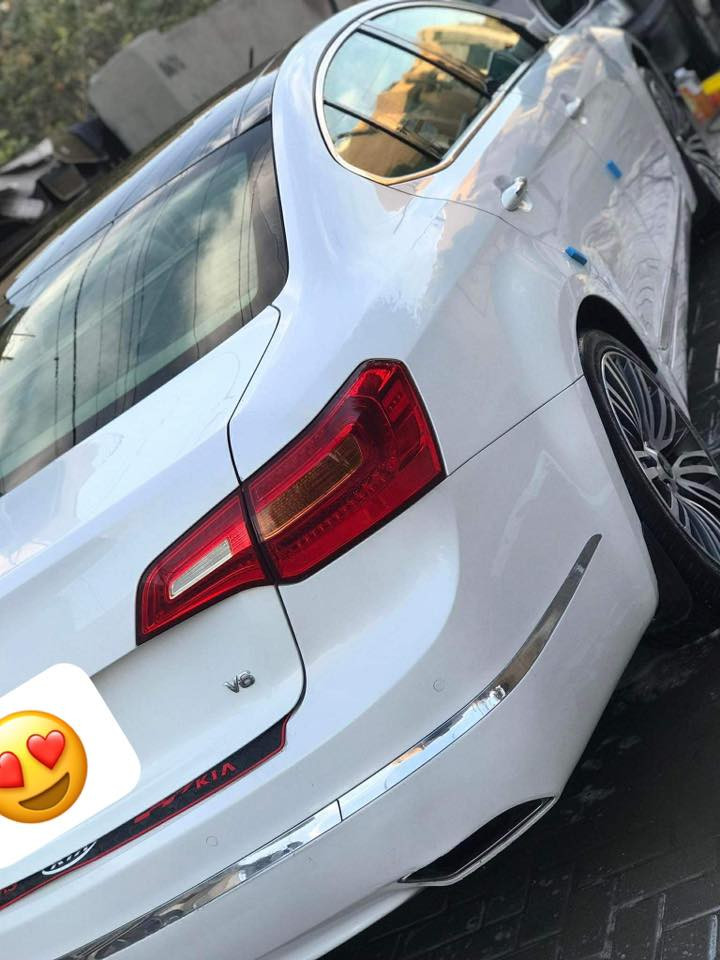 كادنزا موديل 2011 خليجي
السونار مرفق بالصور 
رقم بغداد الانكليزي 
ب103 ورقة 
***********
بغداد السيدية
تبريد شغال بي صوت بالكومبرسر
