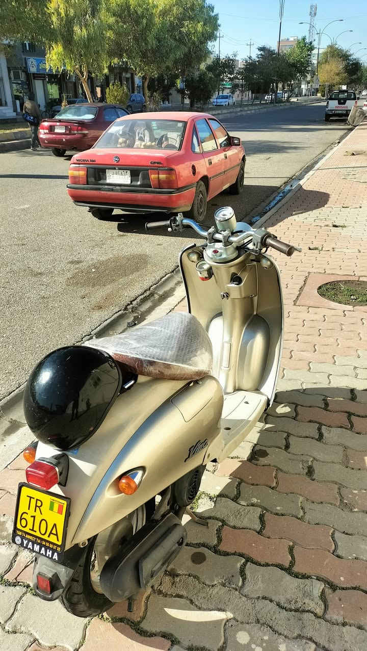 عبد الحليم نثيه اكبر حجم للبيع نظيف محرك شرط الفحص+نگرة سلف...  كلشي شغال
السعر 640 وبيهه شيء بسيط👍
***********
