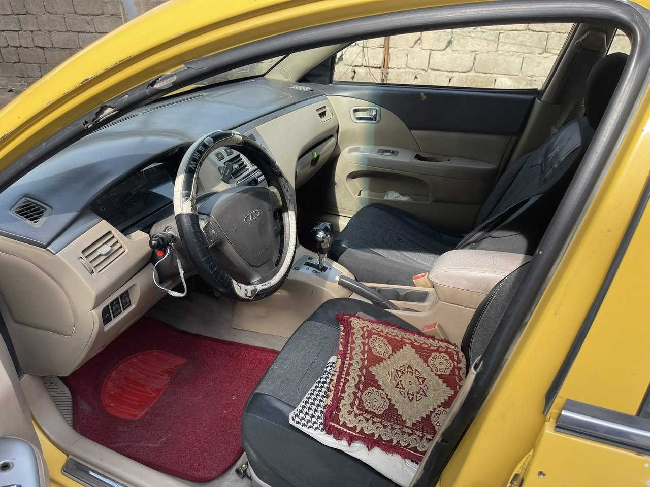 للبيع شيري اي فايف موديل 2011 رقم بغداد الدولي باسمنا سنويه مجدده لل 28 محرك كورلا كير اوتو مصفره هيئه وغرامات سياره بدون ضربه مكان السياره بغداد السعر 30 ورقه للاتصال *********** بي واتساب
