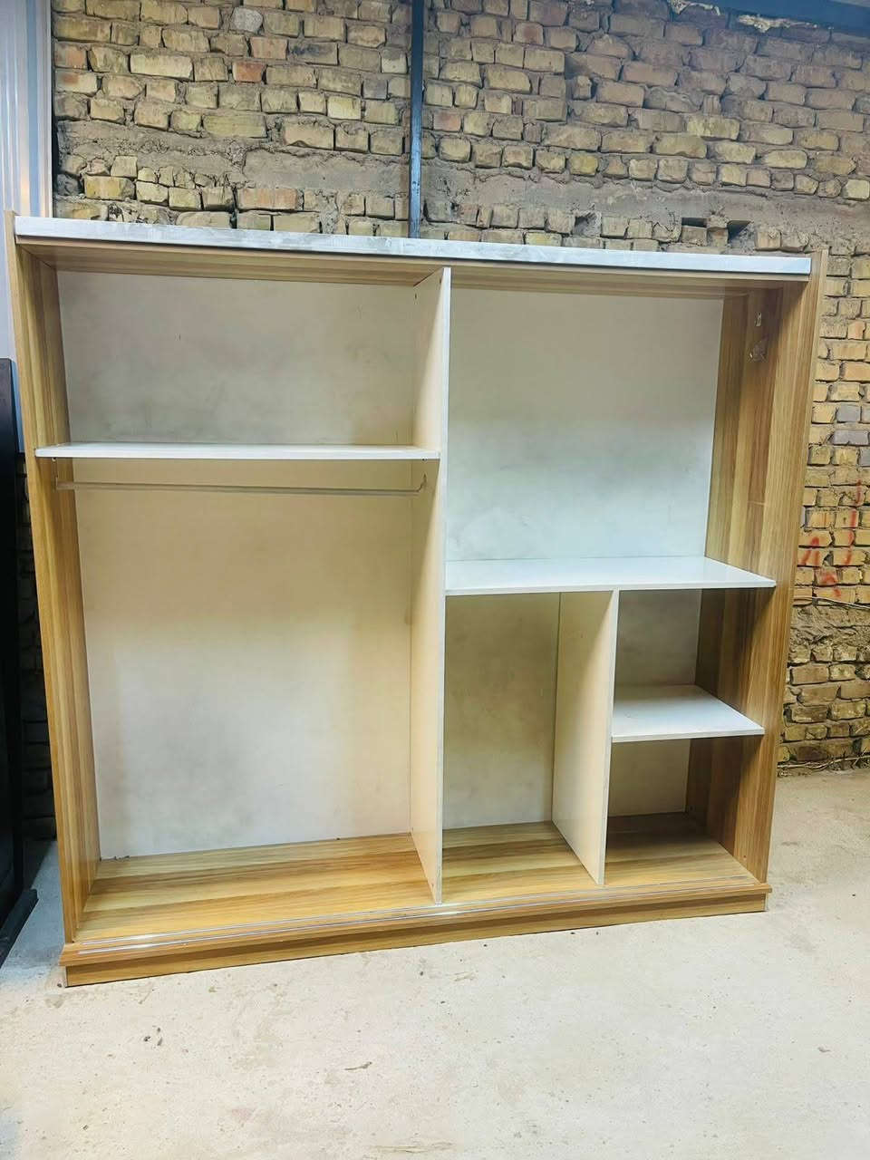 غرفه تركي مستعمل سلايت نضافه 90 
السعر 450 قفل 400 وي الشد والنقل داخل بغداد مجاني سكرين للغرفه والحجز خاص @إشارة


**إذا كنت صاحب هذا الإعلان وتريد حذفه لأي سبب، رجاءا أرسل رسالة إلى الدعم الفني**