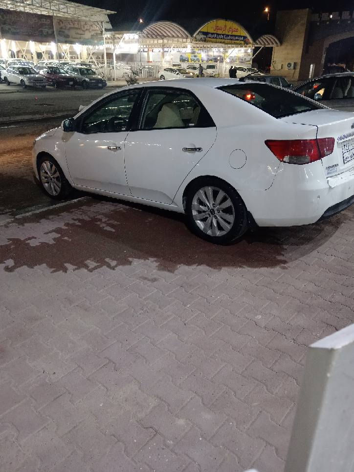 سيراتو 2012 أربيل مكينه گير حداديه جديد بيه ربع البنيد صبغ فقط السعر 100 اوبيه مجال بسيط غير متواجد على الفيس
موبايل *********** النجف, العراق
