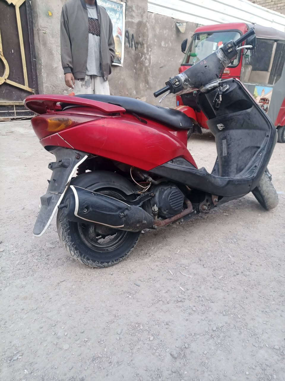 السلام عليكم دراجه بريز كفاله عامه لايت ناصي الدراجه كفاله كلشي شغال لايت عالي ناصي  كيج بازين كهربايات شغاله مكفوله مكينه خير من الله لاتبخير ولا تنقيص بلادي سلف هندر مكاني الطالبيه بغداد *********** متواجد فيس فقط واتساب
