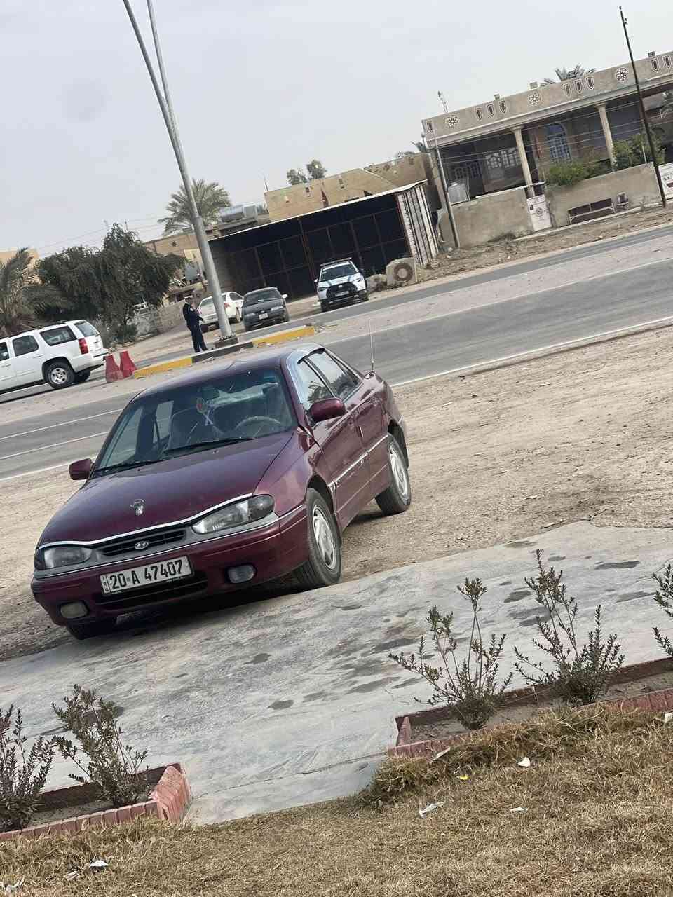 الانتره موديل 94 بلاديه بدون صبغ وبدون ضربه فريممات بلاديه جاهزه تدفئه تبريد كهربائيات كلها شغاله مابيها شي نقص  صدر امامي خلفي كله جديد ترايك وين ميعجبك سياره بسمي هزه وسنويه جديده سياره عل بلاد ما ملعوب بيها كشرها كلش حلو داخلها حلو مسجل سماعات كله شغال سعر 36. بكاني ديالى جديده شط ***********
