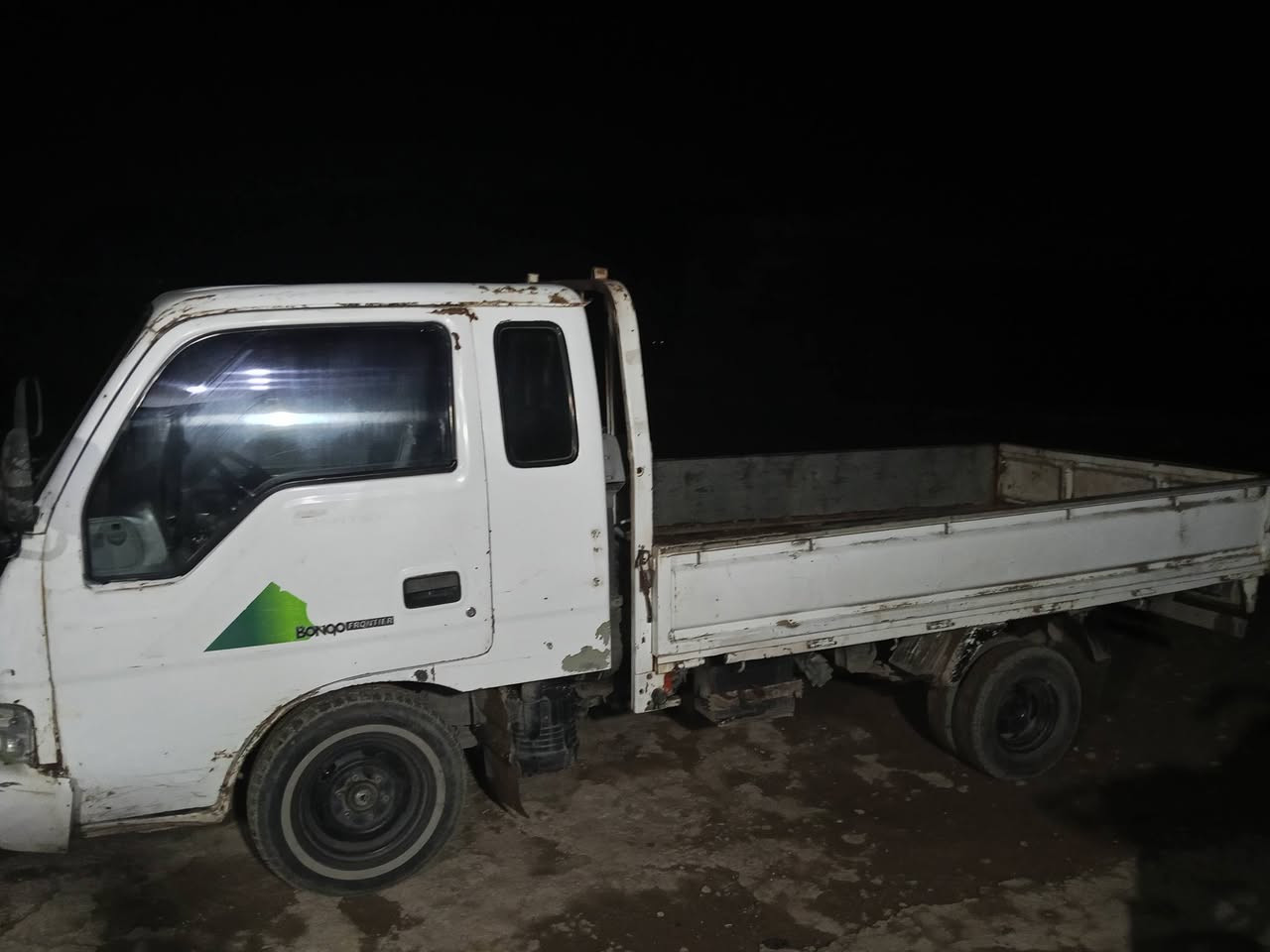 كيا للبيع للاستفسار اتصال على الرقم
***********
