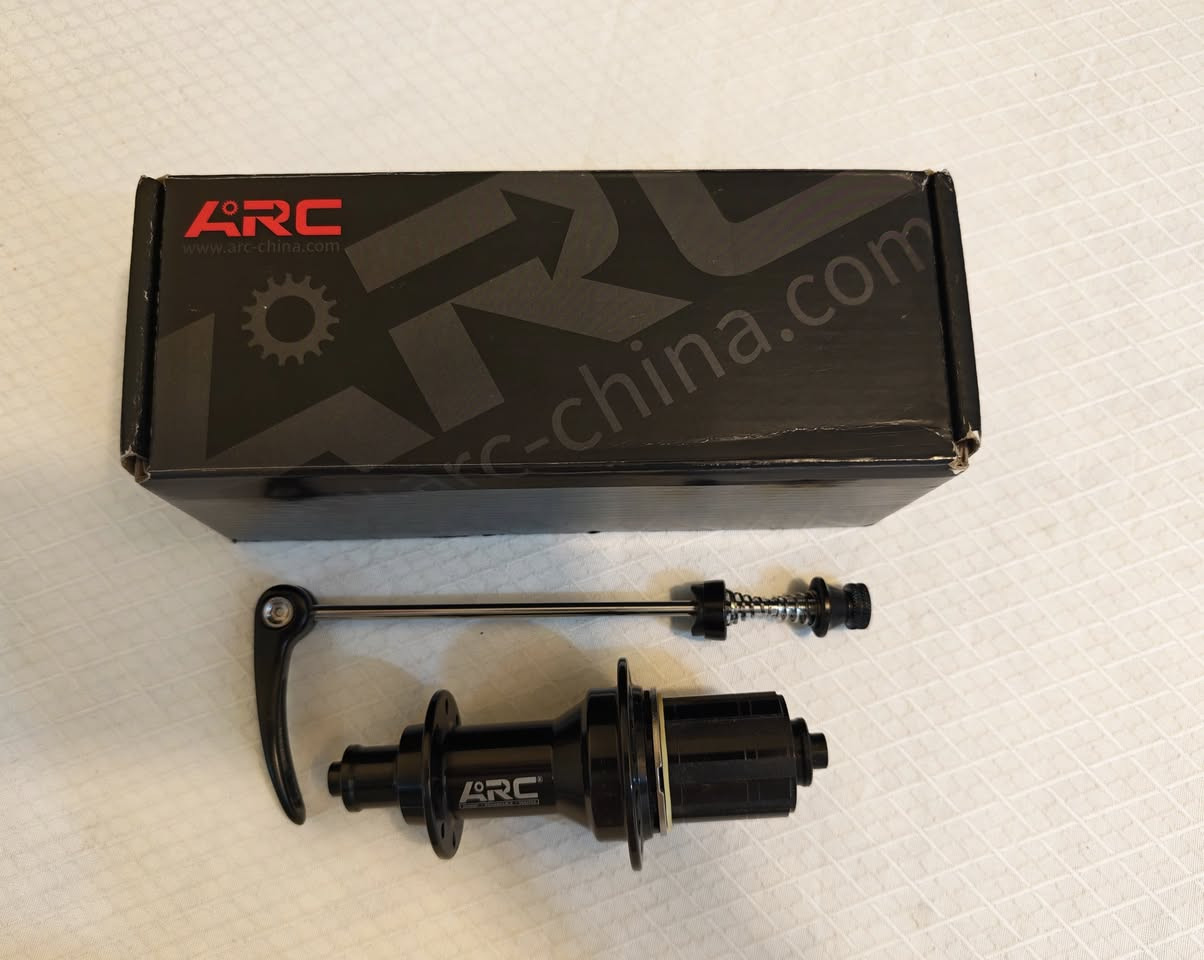 مزاد أعلى سعر ابيع
قطع بايسكلات مثل ماواضح بالصور قطع جديدة ابيعهن كلهم سوه والله يرزق الجميع أن شاء الله


**إذا كنت صاحب هذا الإعلان وتريد حذفه لأي سبب، رجاءا أرسل رسالة إلى الدعم الفني**