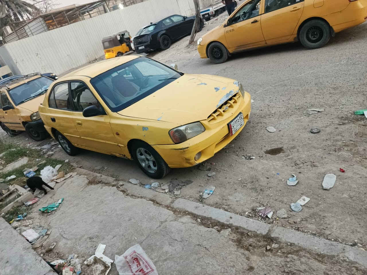 سلام عليكم ***
اكسنت موديل ٢٠٠٠
شغالة وكاملة بدون اي نقص كير عادي رقم بغداد الماني 
صاحبها ماندلة وابيع على وضعيتتها 
سعر ١٧ ورقة وبيها مجال
***********
