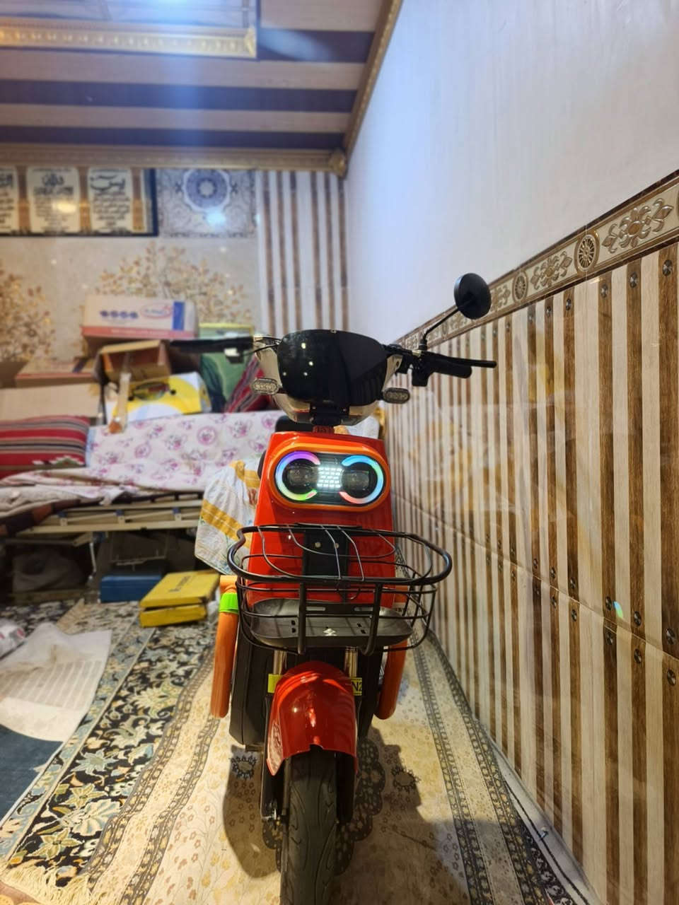 مكلف النشر دراجه شحن جديده كلش السعر 475 بطاريات 5 فول ومكفول اتصل ودلل ***********
