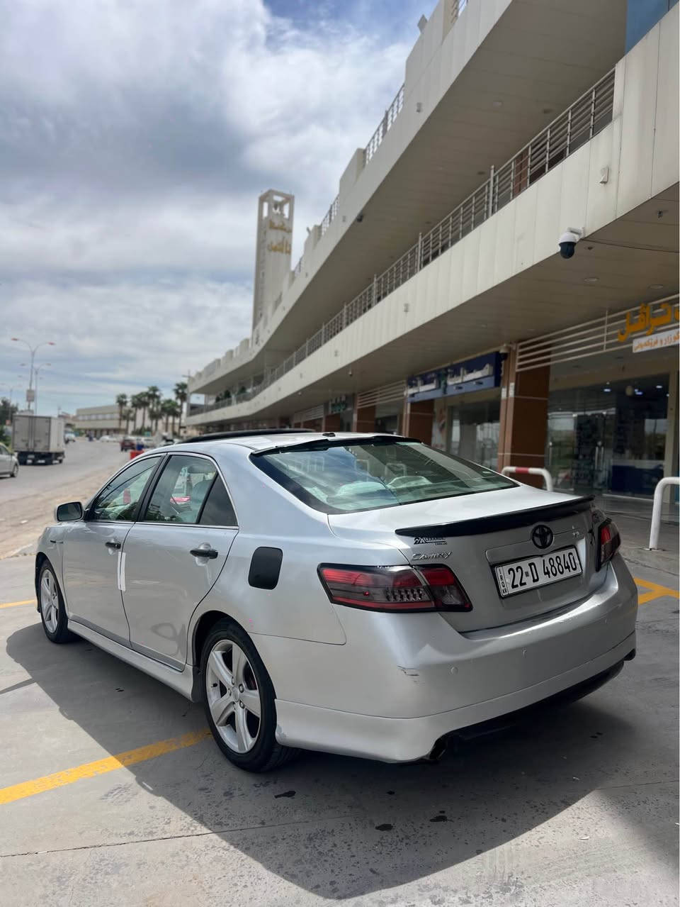 Toyota Camry 2010 SE PLUS

فول فول مواسه فات 
سلايد و به سمه و شه غال بيلاد سپورت
ده بل سالونسا سوكان په پوله
گيرومه كينه و ته بريد به شه رت 
سه نه وى نويه به ناوى خومه 
عيزام نيه به عيزام ده فروشم 
سه ياره كه زورجوانه 
شوين هه ولير *********** أربيل, العراق
