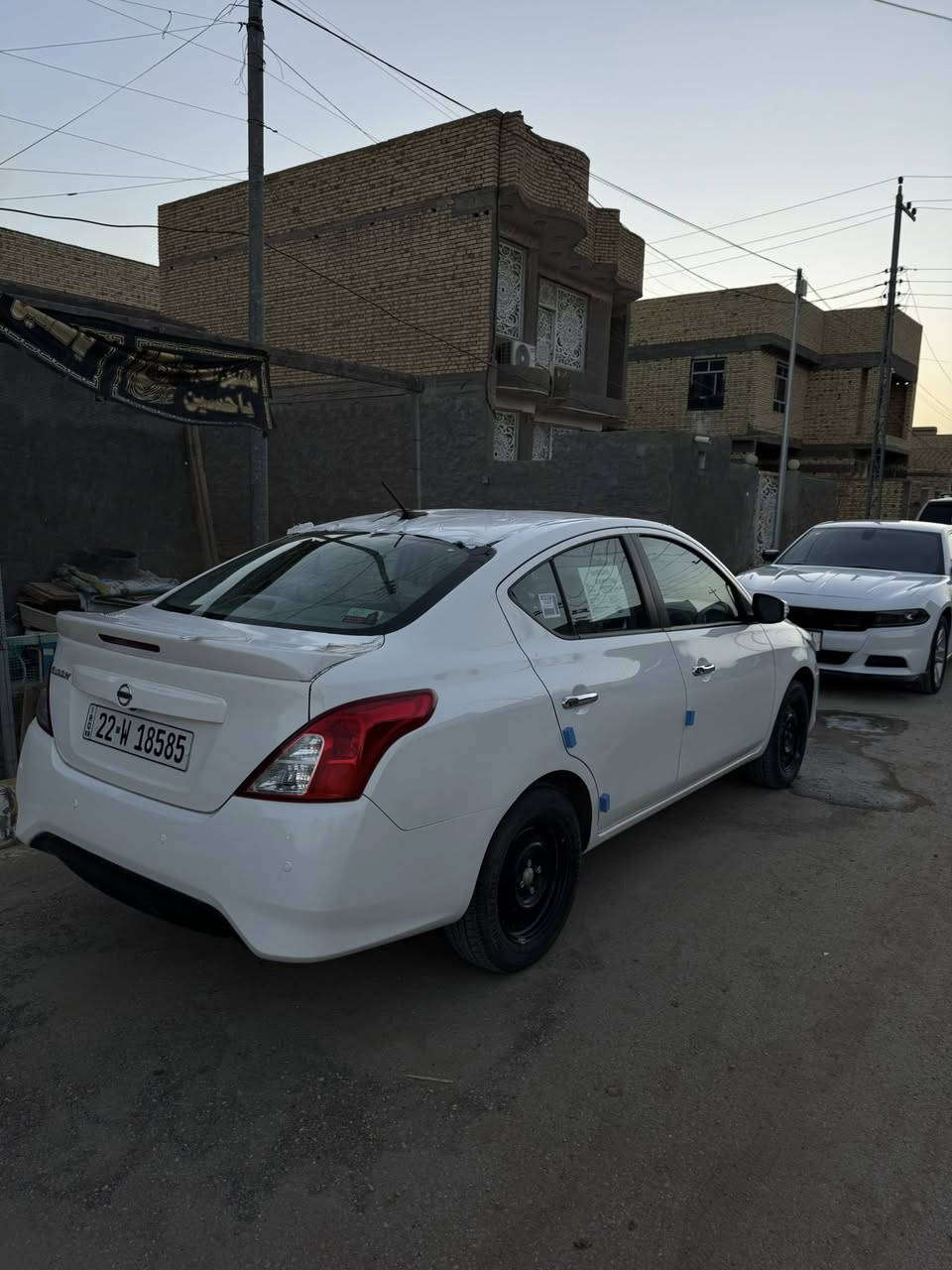 نيسان صني2025 خليجي ماشيه 4000 جديده بيه شويه صبغ يم قبق البانزين رقم أربيل دولي السعر 118 وبيه مجال فول مواصفات تبريد خلفي وامامي جام دكم التليفون  مكاني ناصريه مركز ***********
