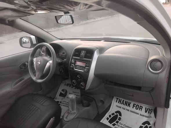 السلام عليكم للبيع نيسان موديل 2020   مصري ابليته الزركه رقم أربيل جديد دولي سنويه جديده هزه جديده صاحب السنويه يسكن بغداد تحويل مباشر محرك كير تبريد تدفئة صدر امامي وخلفي جديد تخم تاير ماشيه ١٢٥ حقيقي السياره بيها مكنات بارد بصيطه سونارها موجود السعر شده بيها حك الجيه للإستفسار *********** مكان بغداد
