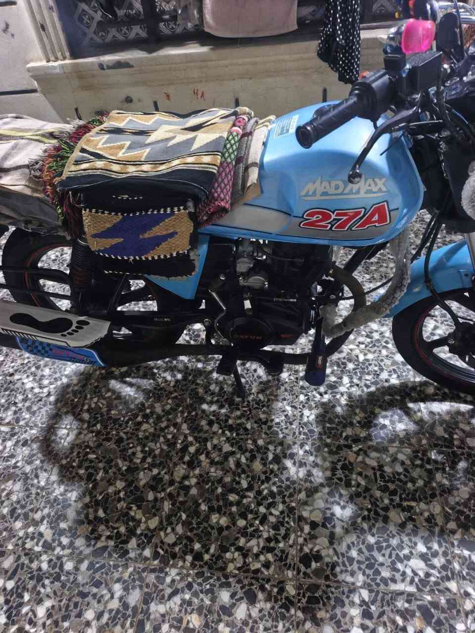 سلام عليكم درجة دايون لبيع درجة اخو الجديد مديل 25طالع 26شهر الثاني مكان كربلاء حي البعث السعر مليون 400وبيهامجال بصيط الله يشهد محتاز واريد لبيع الاتصال ***********
