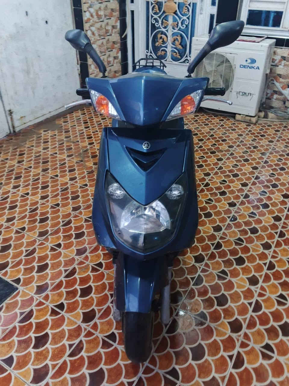 السلام عليكم  دراجه سكنس فحل ياباني للبيع الدراجه كفاله مكينه كفرات السعر 700وبيها مجال العنوان المسيب حي المعلمين الرقم ***********
