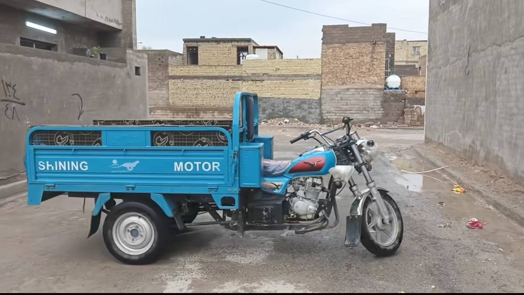 سلام عليكم ستوته لبيع مديل 23وراق اصواي بسمي مداور ثاني يوم  سعر مليون ونص وبيه مجال قليل حسب جيه ورجان لمو شراي لا يتصل ***********
