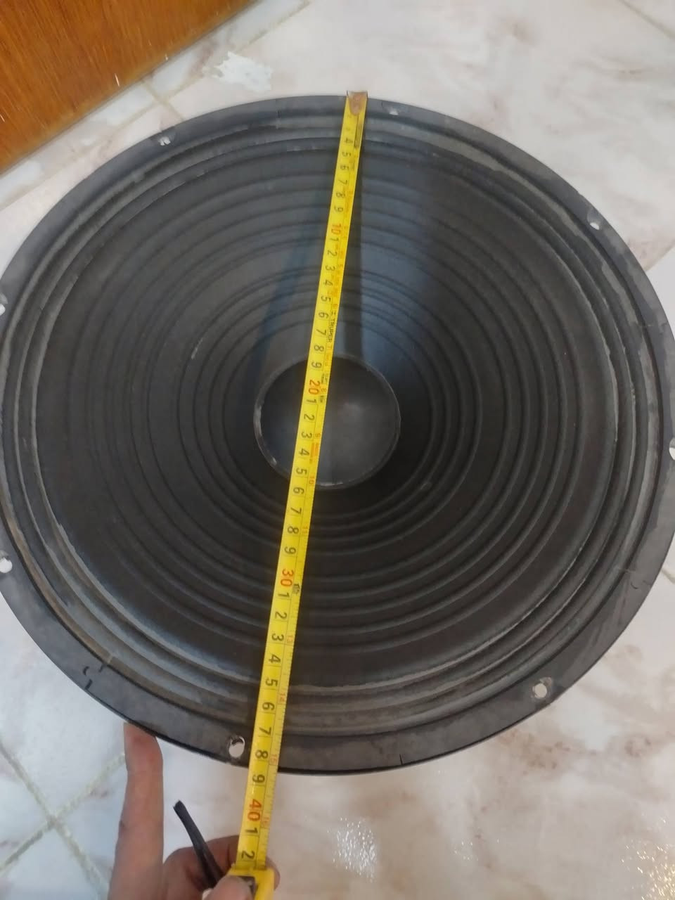 زوج لبات ١٤ انج
شغاله وبلاديه
صوت جدا قوي
باله اوربي
الواطيه والاوميه غير مذكوره
سعر الزوج فقط ٢٥ ألف
توصيل كل المحافظات
محمد الآغا للصوتيات
***********
***********
