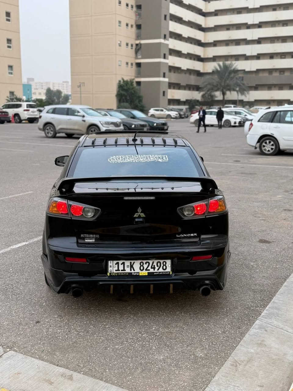 السلام عليكم
للبيع أو مراوس ب ام جي
لانسر قرش 2017 وارد 
مواصفات 
فتحة سقف
تحكمات
شاشة كامرة خلفي بلاد
لايت زينون 
مكينة 2400 جديد
كير جديد 
حادثة
جاملغ وبنيد 
+جاملغات بخ جمالية من أمريكا
السعر 105
***********
مكان بغداد او نجف
