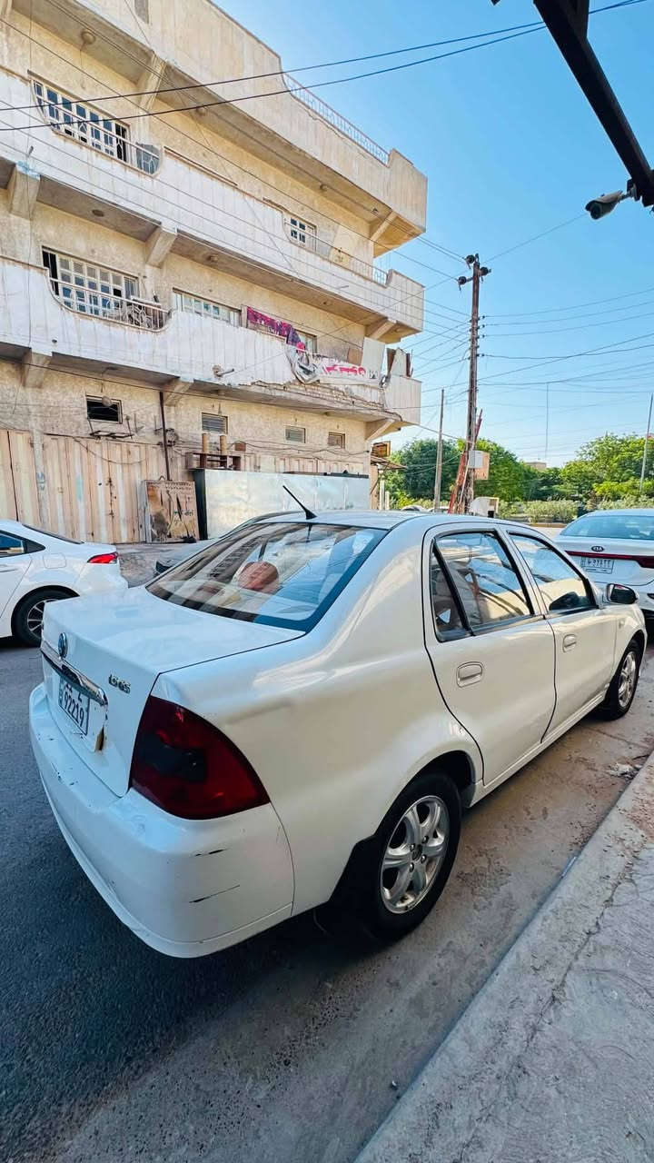 سلام عليكم 
جيلي CK موديل ٢٠١٢ 
سيارة نظيفة من كل النواحي 
كير مكينة كشر تبريد كهربائيات 
سنوية جديدة ولحد سنة ٢٠٣٠
السعر ٤٥ وبيها مجال 
مكان بغداد 
***********
***********
